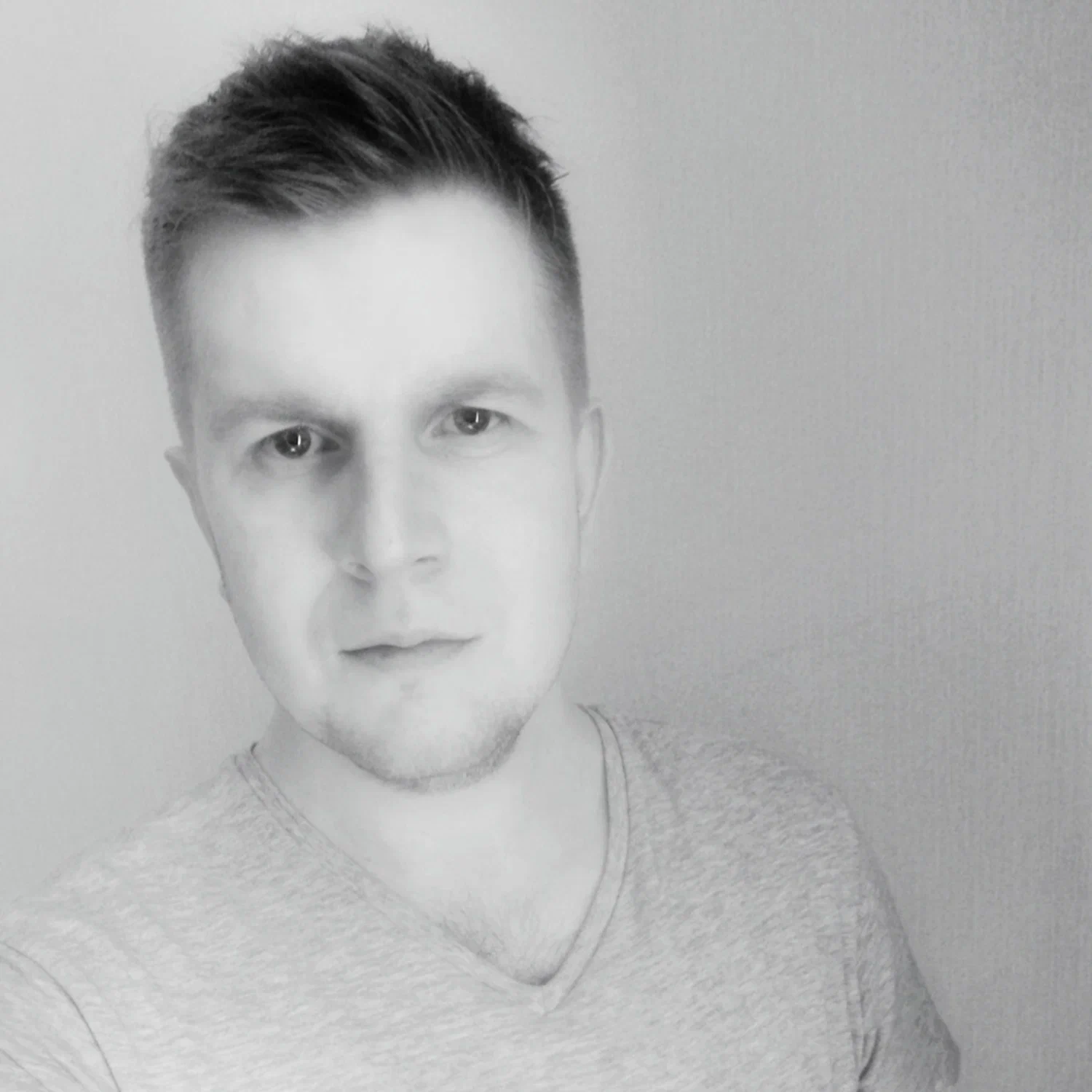 Тощев Владислав — Full-stack  <br> веб-разработчик <br> для бизнеса